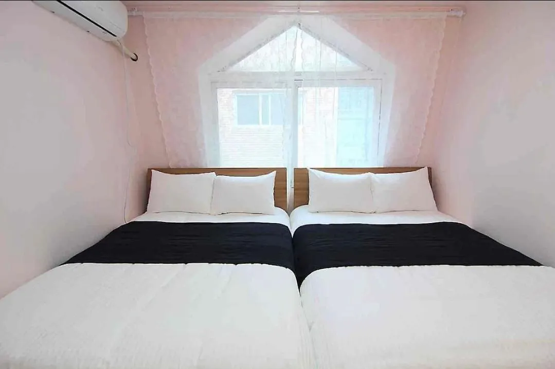 Y Stay Seoul Apartment