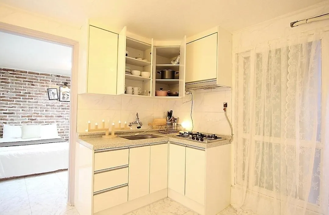 Y Stay Seoul Apartment